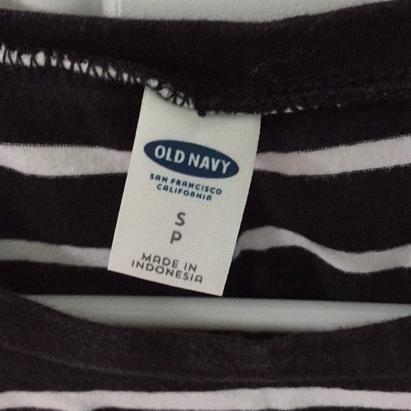 Size small old navy dress! - Picture 3 of 3